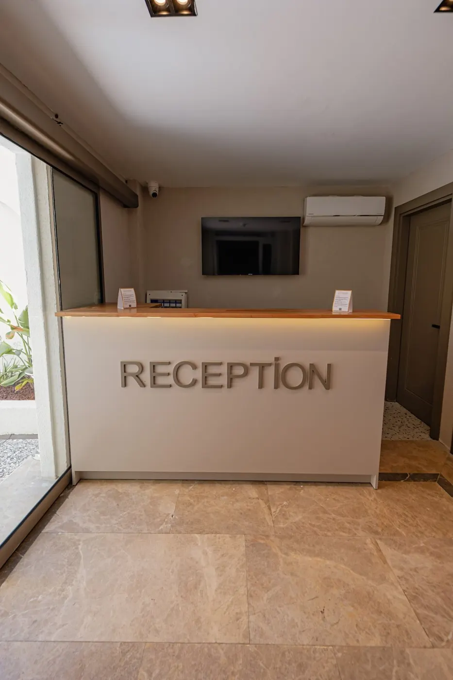 Dumer Butik Otel resepsiyon alanı