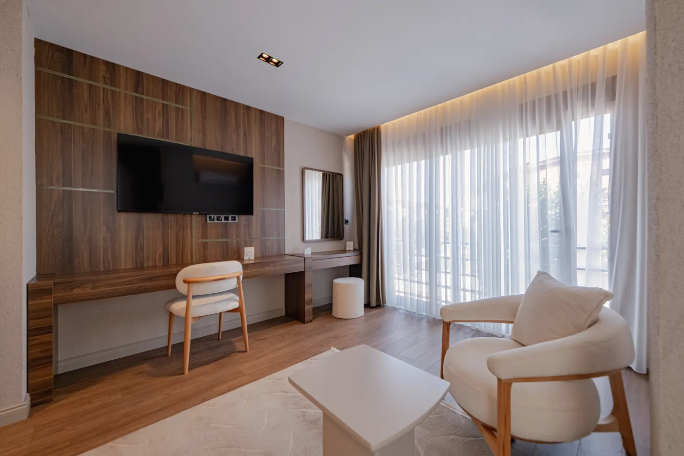 King Suite 9